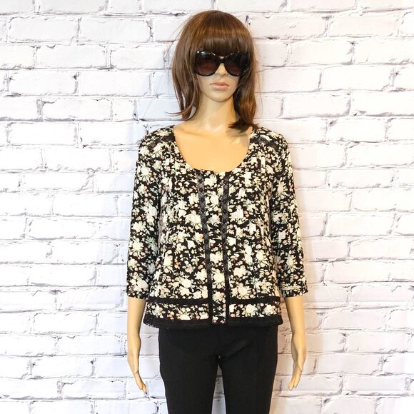 ANTHROPOLOGIE - Maeve Boho black floral blouse with cutout detailing - Picture 4 of 12